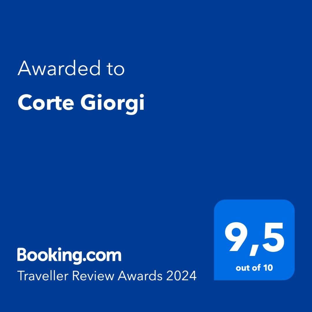 Corte Giorgi ブレーノ エクステリア 写真